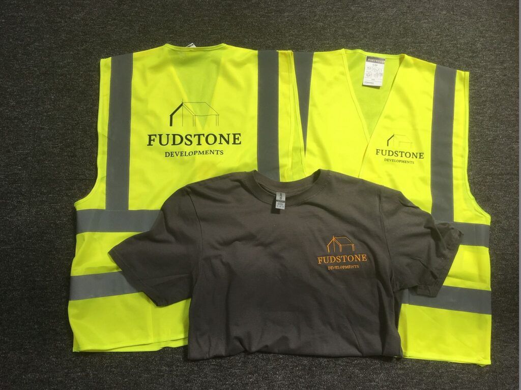 Project Signs - Fudstone Workwear